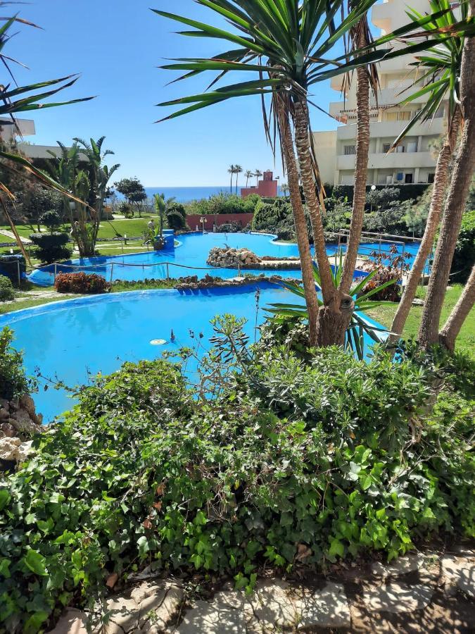 Apartamentos Benalbeach 베날마데나코스타 외부 사진