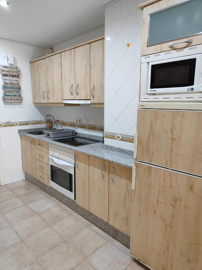Apartamentos Benalbeach 베날마데나코스타 외부 사진