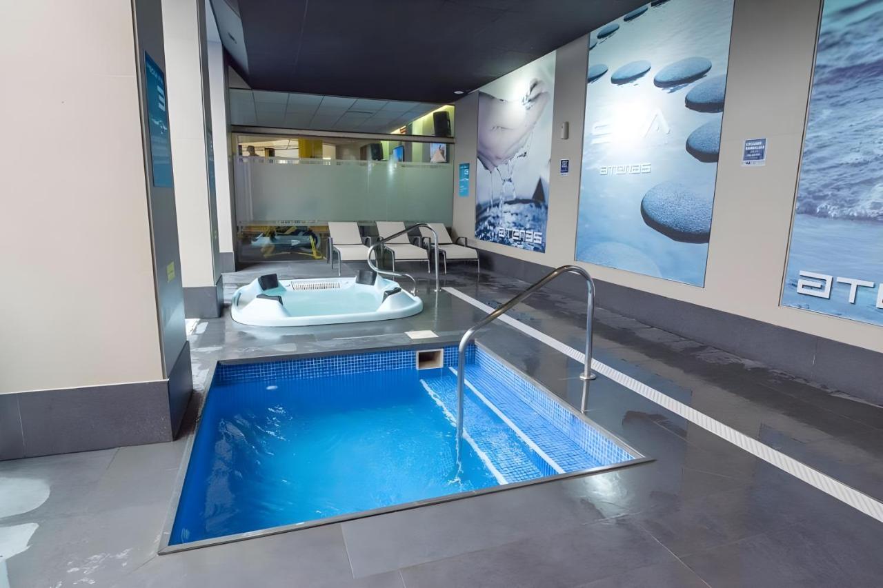 Apartamentos Benalbeach 베날마데나코스타 외부 사진